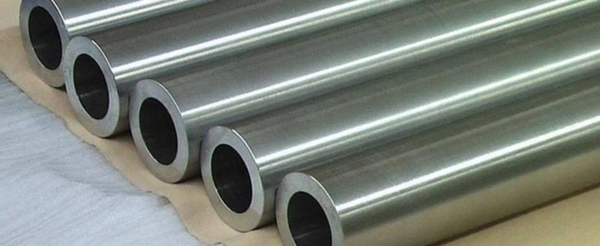 Incoloy 800800HT825 Pipes & Tubes Manufacturer