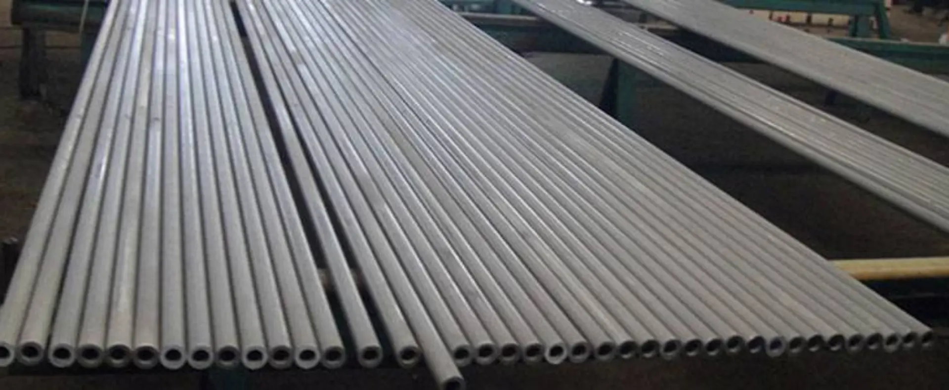 Inconel 600601625718 Pipes & Tubes Manufacturer